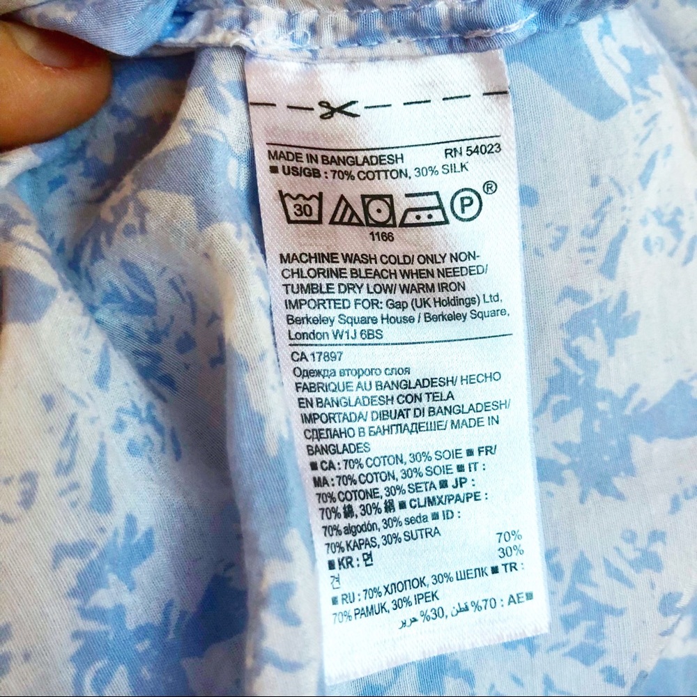 Banana Republic SOFT Blue Silk Dillon Shirt - Picture 6 of 6